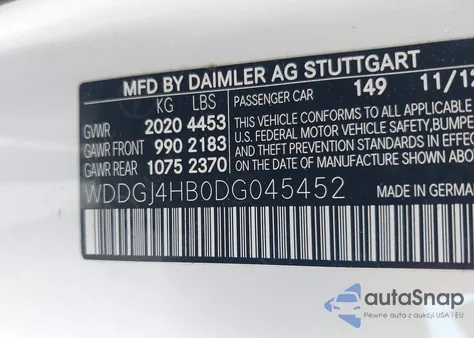 2013 Mercedes-Benz C 250 z USA, uszkodzony, nr VIN WDDGJ4HB0DG045452